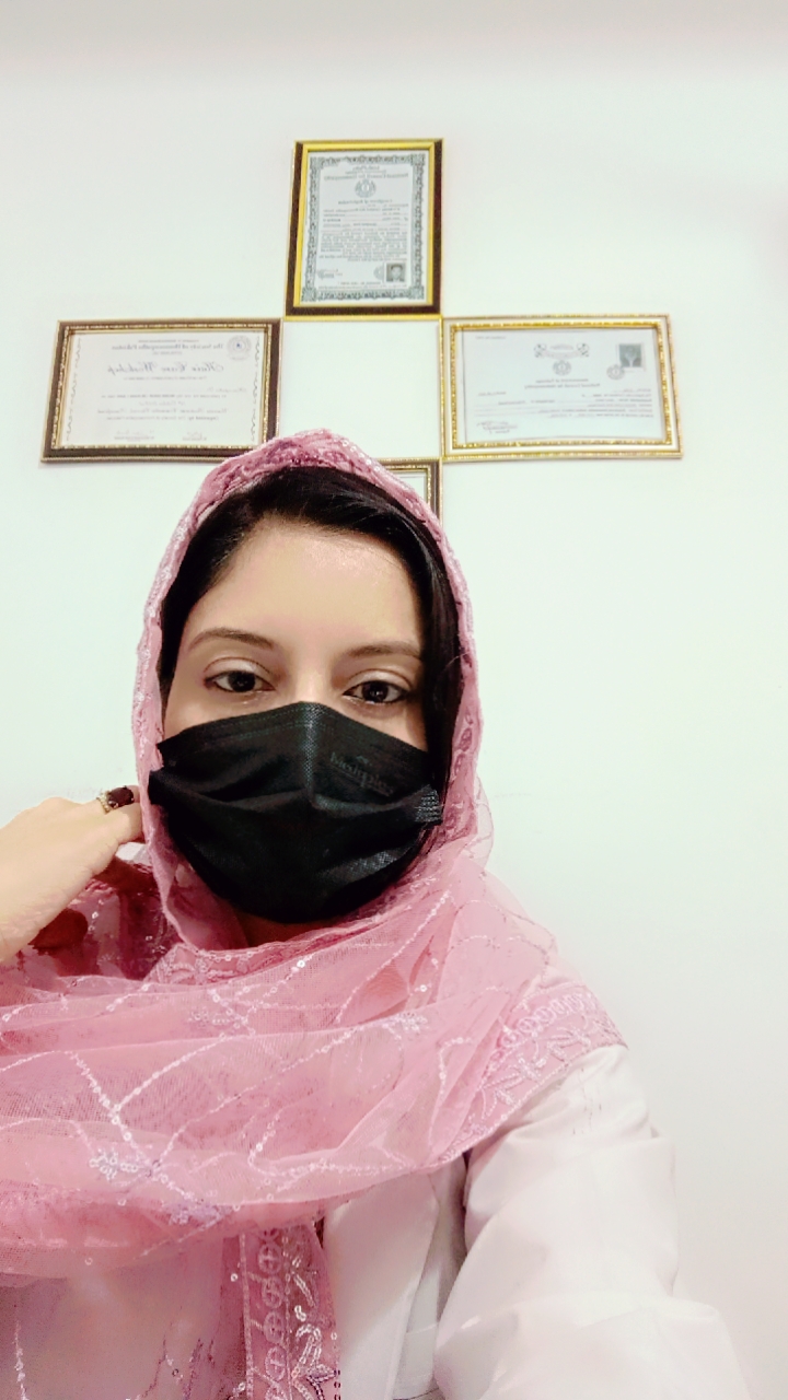 Dr. Kahkashan Naseer